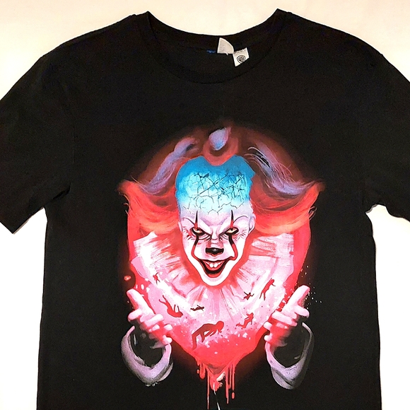 Pennywise H&M/WB IT Chapter Two Short Sleeved Graphic T-shirt EUC Size S - Picture 2 of 6
